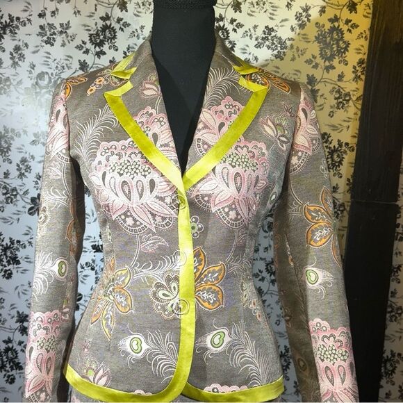 Etcetera Brown Skirt Suit with Pink and Green Floral/Paisley Pattern sz 0 - Picture 6 of 10